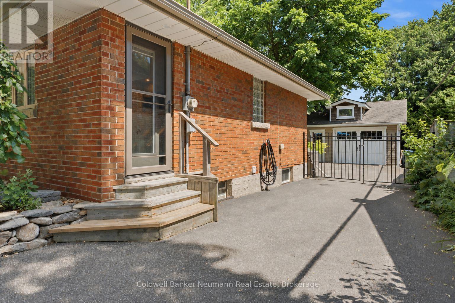 35 Gladstone Avenue, Guelph, Ontario  N1E 1L8 - Photo 3 - X13548500