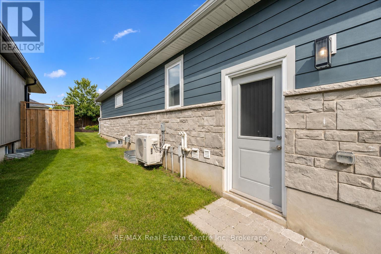 33 Waterloo Street, Centre Wellington, Ontario  N0B 1S0 - Photo 26 - X13548622