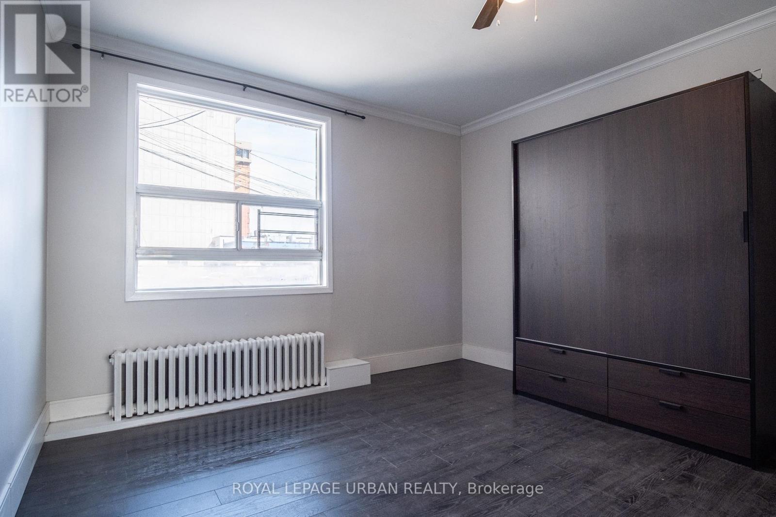 2 - 636 Danforth Avenue, Toronto, Ontario  M4K 1R2 - Photo 10 - E13548584