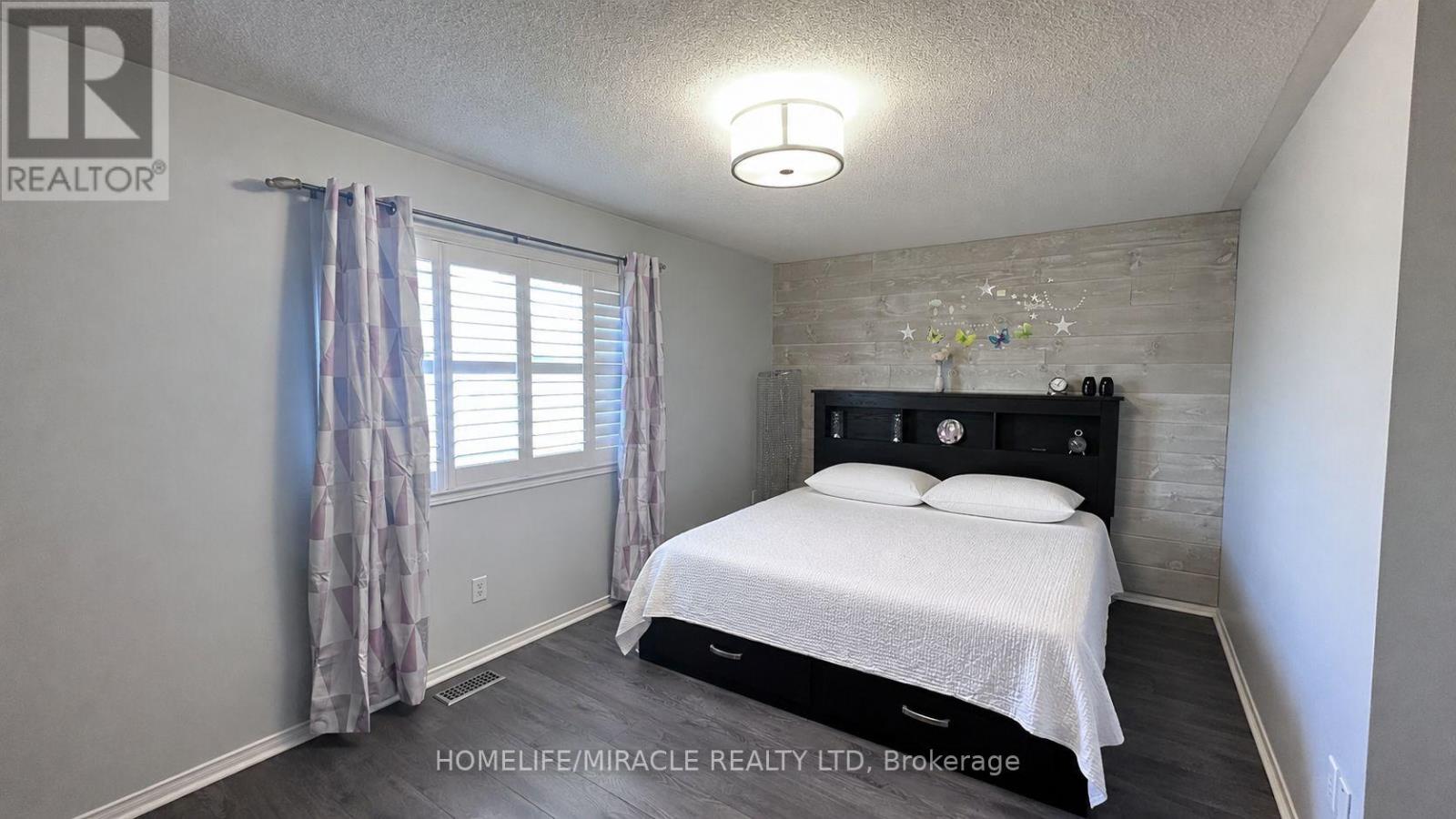 14 Unsworth Crescent, Ajax, Ontario  L1T 4Y2 - Photo 13 - E13548684