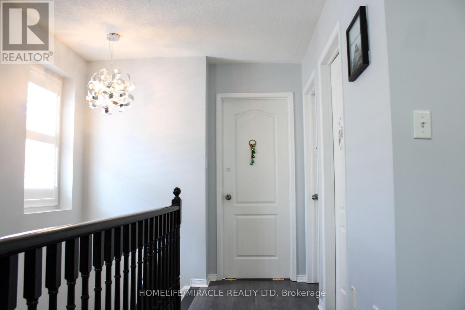 14 Unsworth Crescent, Ajax, Ontario  L1T 4Y2 - Photo 17 - E13548684