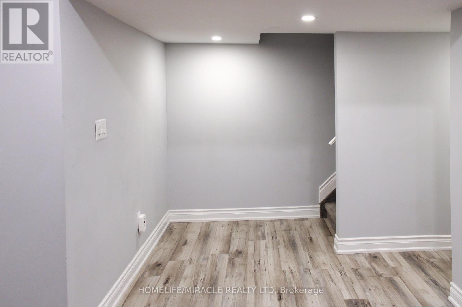 14 Unsworth Crescent, Ajax, Ontario  L1T 4Y2 - Photo 32 - E13548684