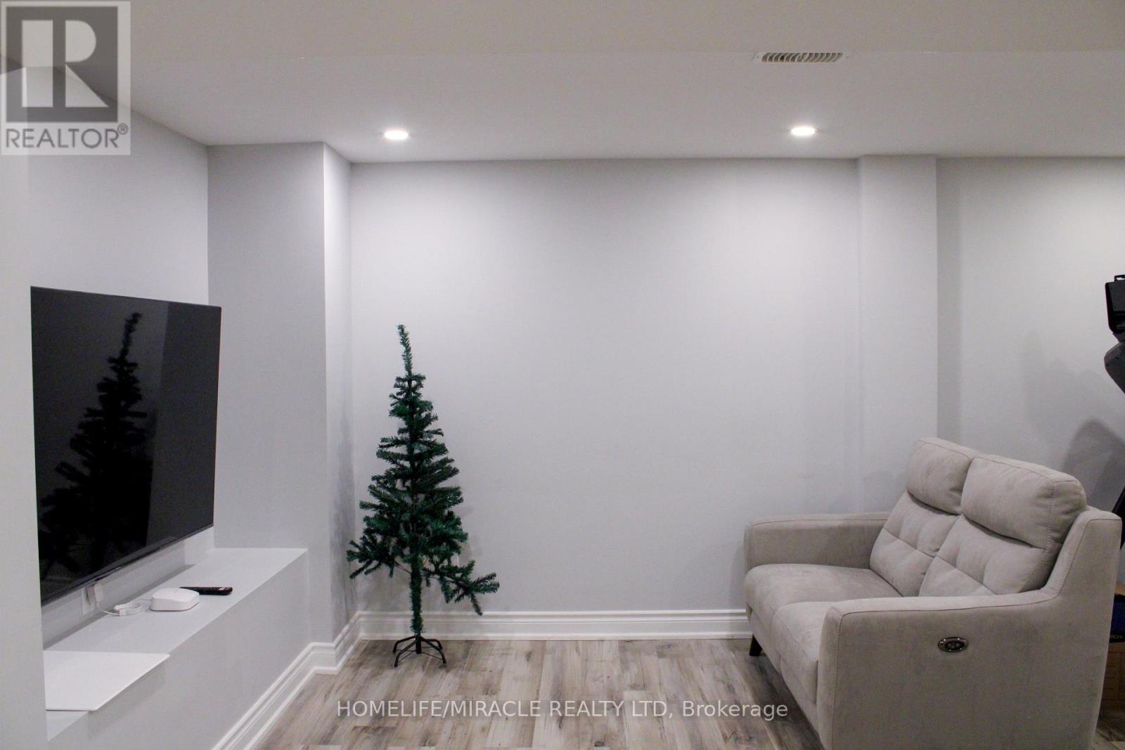 14 Unsworth Crescent, Ajax, Ontario  L1T 4Y2 - Photo 34 - E13548684