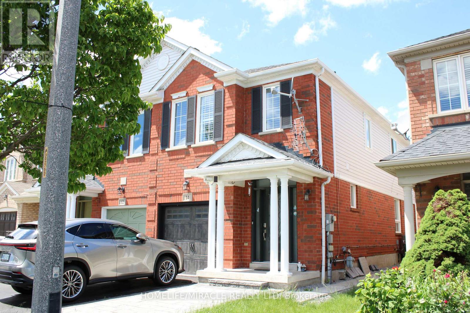14 Unsworth Crescent, Ajax, Ontario  L1T 4Y2 - Photo 4 - E13548684