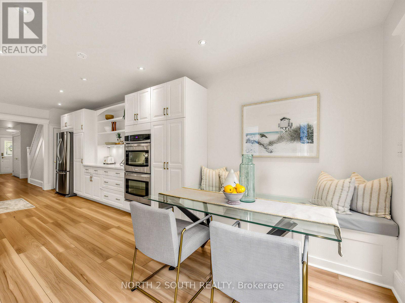 47 Bellefair Avenue, Toronto, Ontario  M4L 3T7 - Photo 24 - E13548692