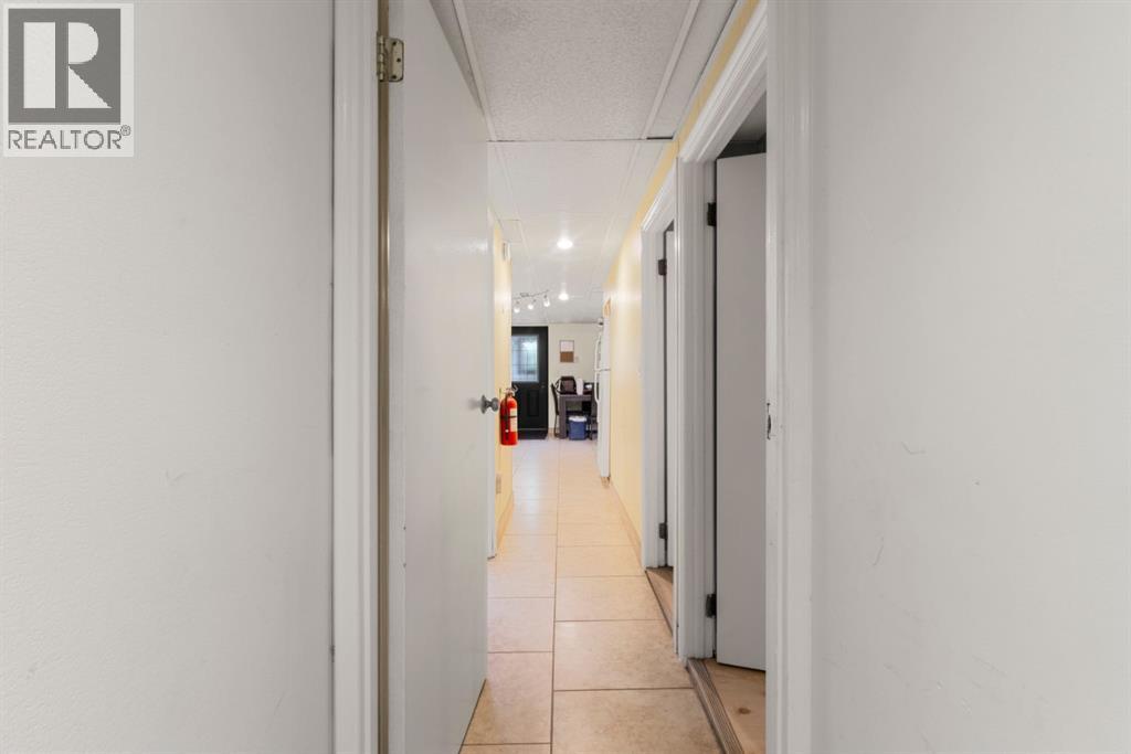 2702 17 Street SE, Calgary, Alberta  T2G 3W1 - Photo 30 - A2326128