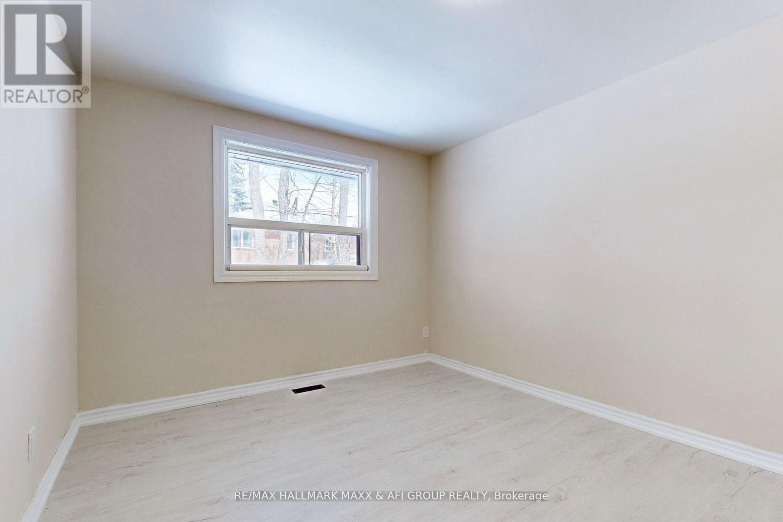 Main - 207 Septonne Avenue, Newmarket, Ontario  L3Y 2W5 - Photo 22 - N13548458