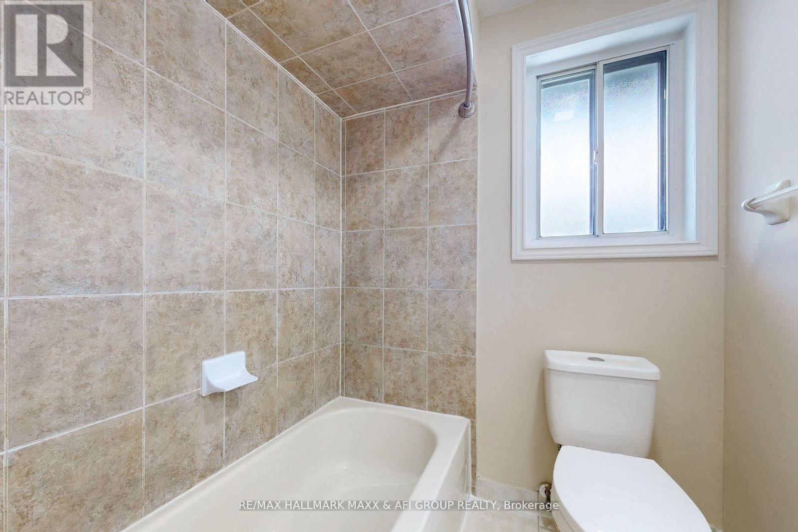 Main - 207 Septonne Avenue, Newmarket, Ontario  L3Y 2W5 - Photo 27 - N13548458