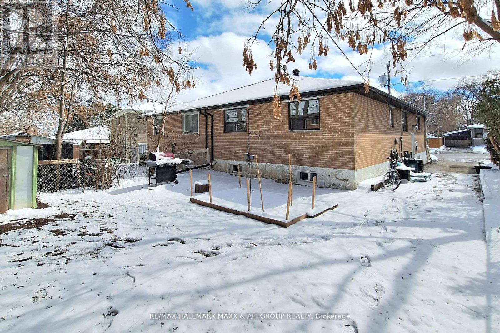 Main - 207 Septonne Avenue, Newmarket, Ontario  L3Y 2W5 - Photo 30 - N13548458