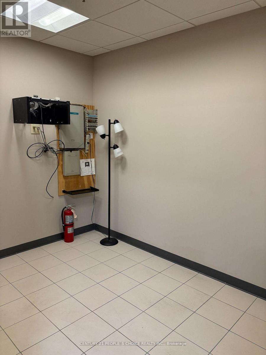 14 - 595 Cityview Boulevard, Vaughan, Ontario  L4H 3M7 - Photo 7 - N13548516