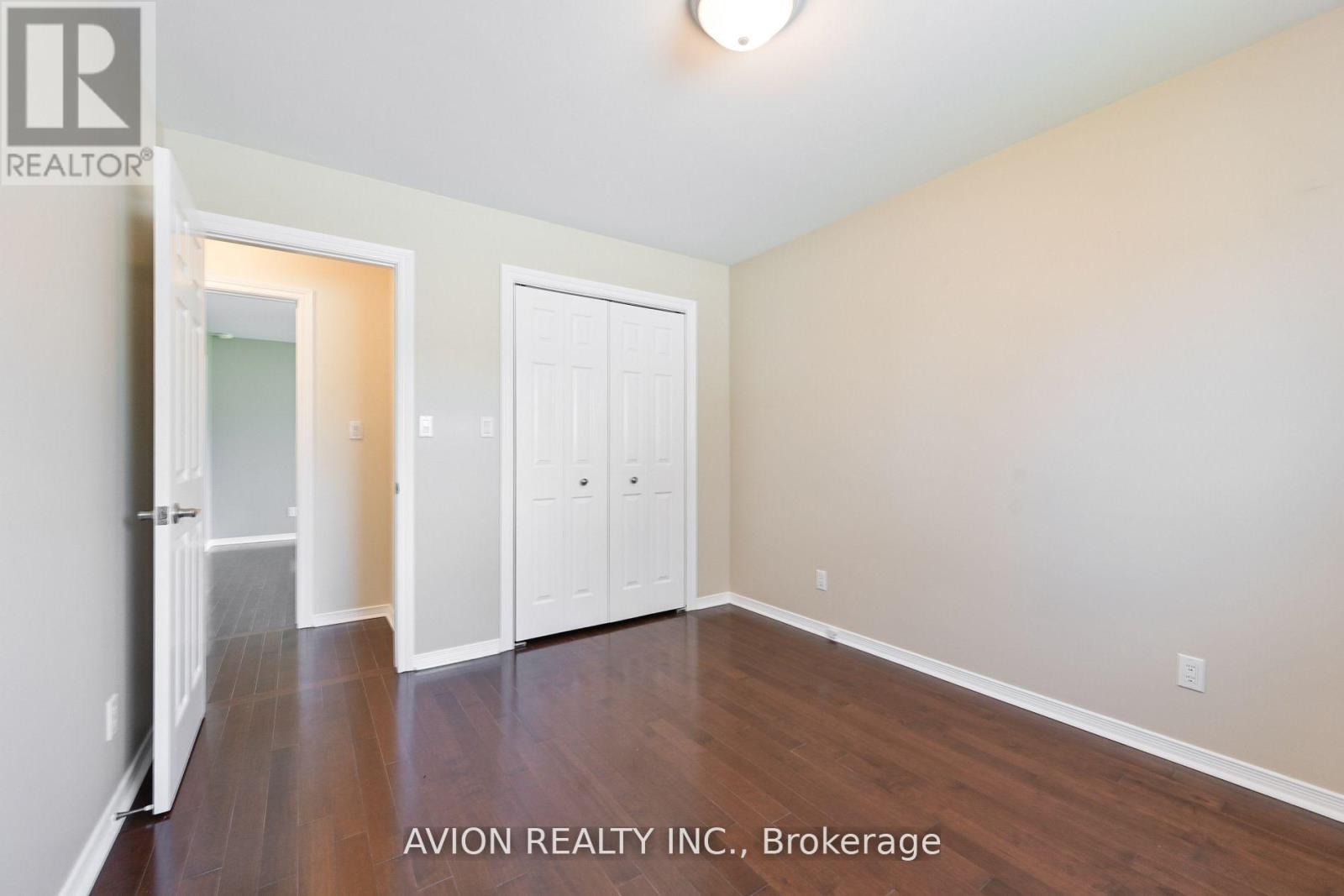 356 Tampa Drive, Georgina, Ontario  L4P 3A4 - Photo 11 - N13548518