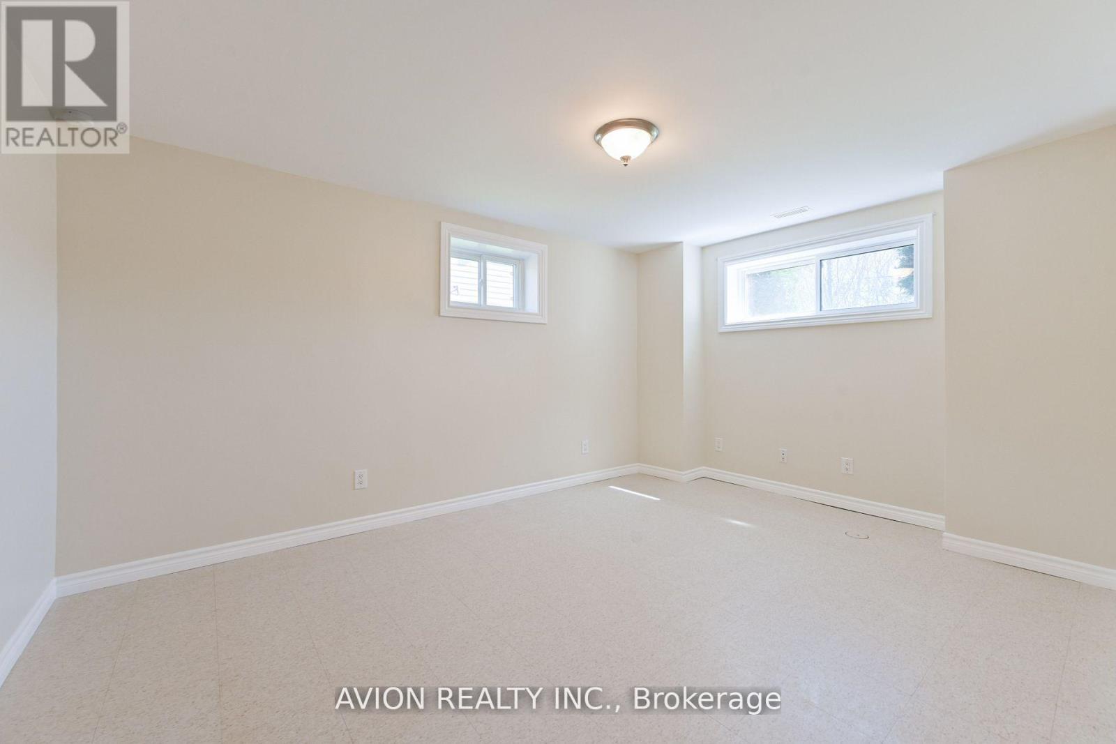 356 Tampa Drive, Georgina, Ontario  L4P 3A4 - Photo 17 - N13548518