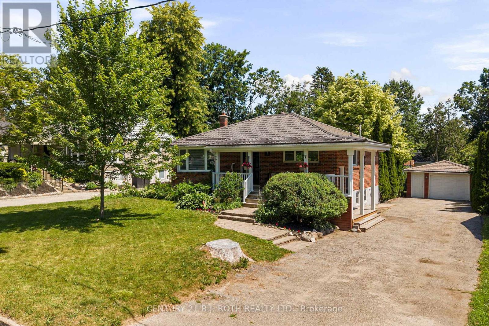 7 VINE STREET, Barrie (Sunnidale)