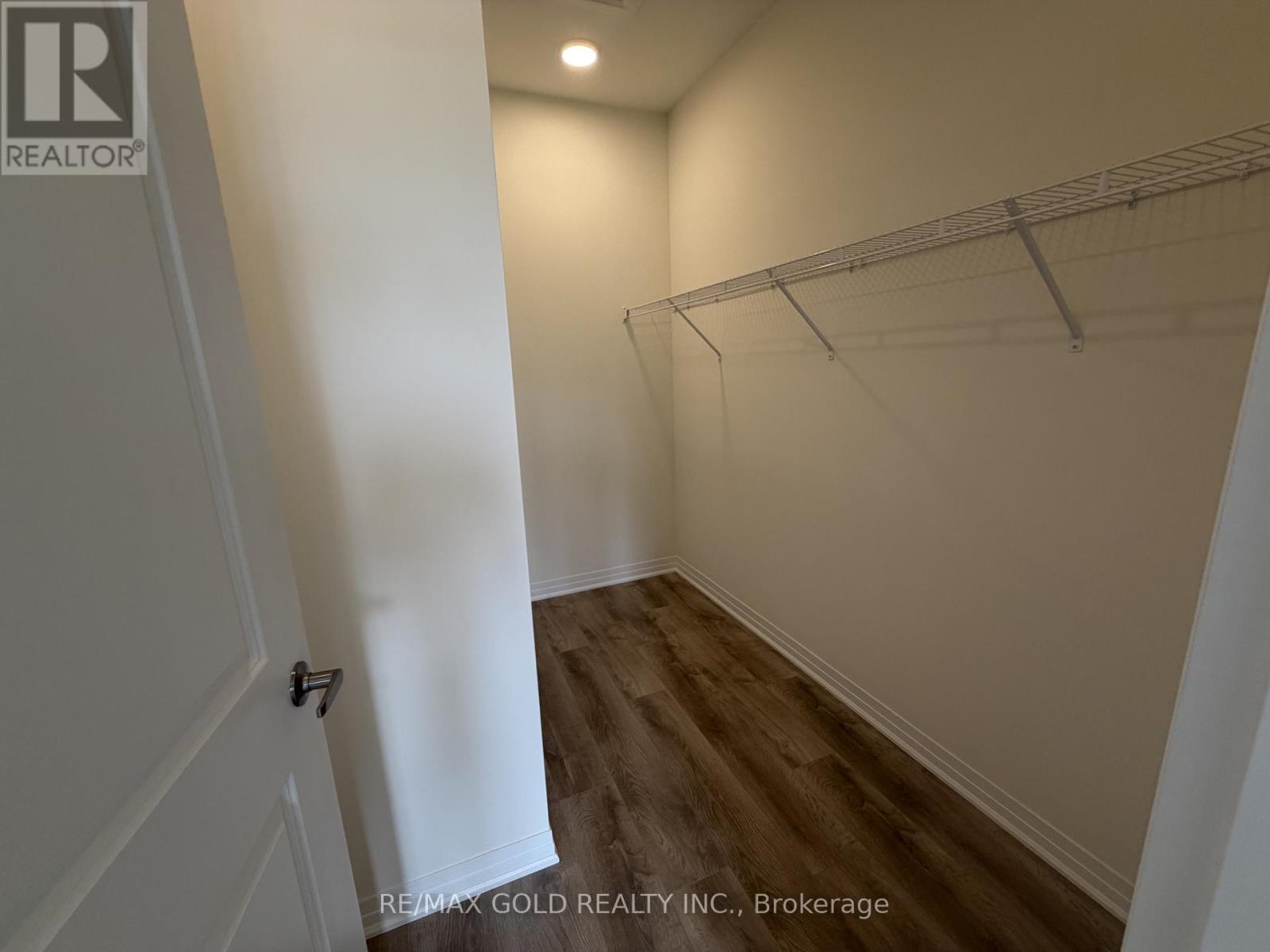 702 Royal Front Street, Mississauga, Ontario L4Y 0C8 - Photo 20 - W13548340