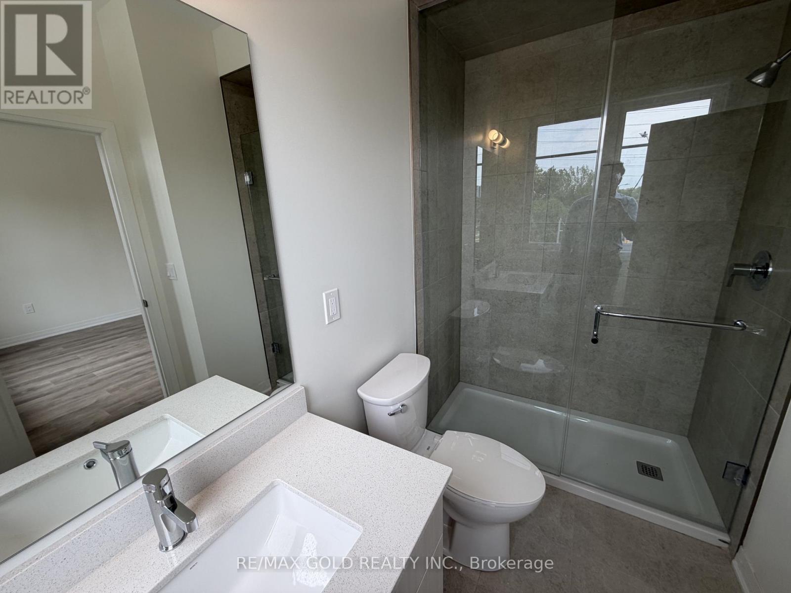 702 Royal Front Street, Mississauga, Ontario L4Y 0C8 - Photo 22 - W13548340