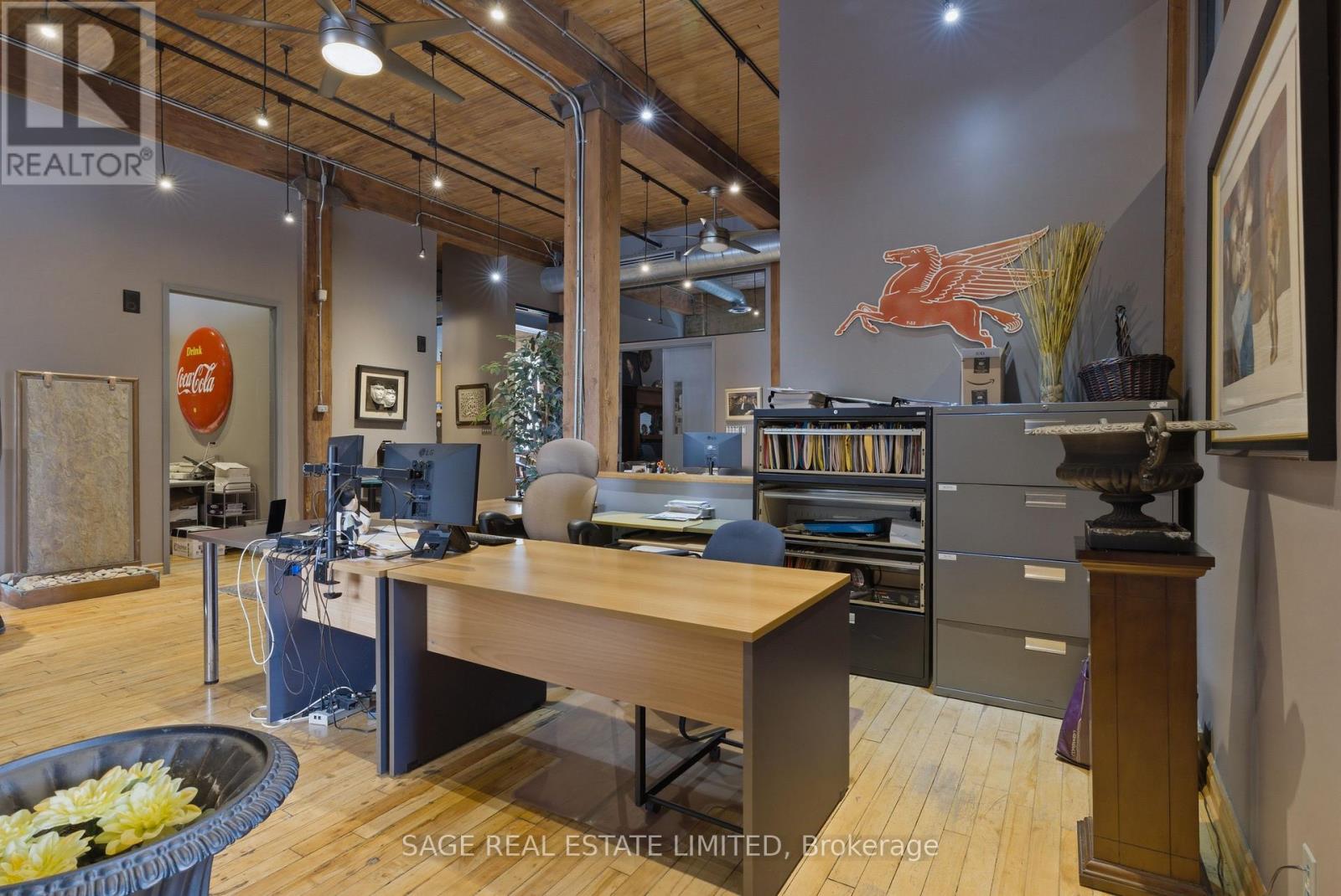 100b Street - 25 Morrow Avenue, Toronto, Ontario  M6R 2H9 - Photo 7 - W13548416