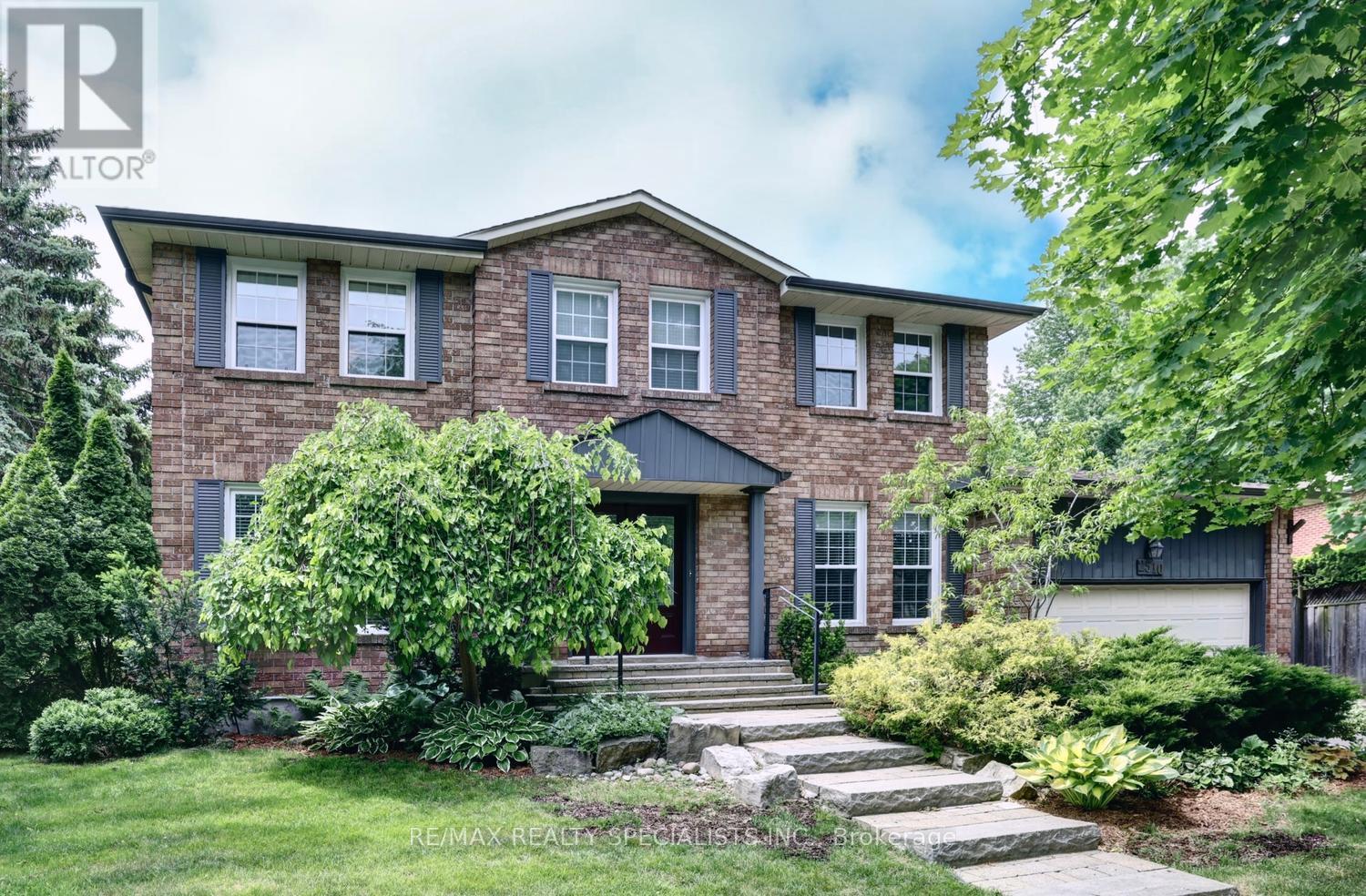 2510 Maid Marian Place, Mississauga, Ontario  L5K 2L9 - Photo 2 - W13548446