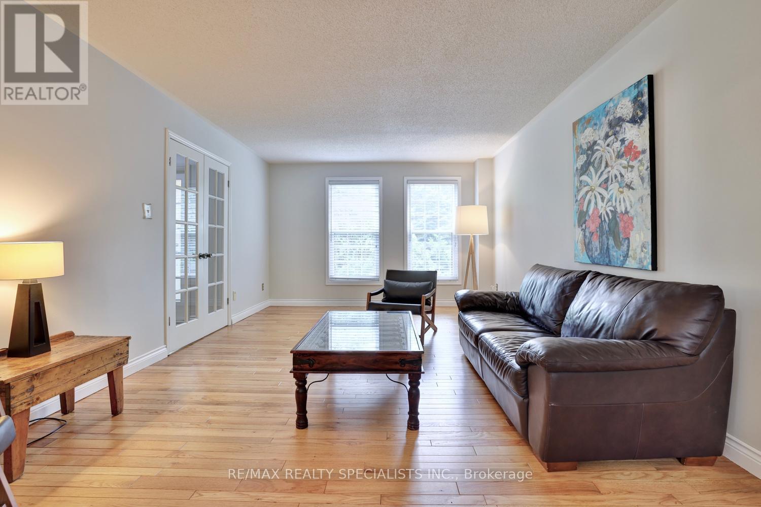 2510 Maid Marian Place, Mississauga, Ontario  L5K 2L9 - Photo 8 - W13548446