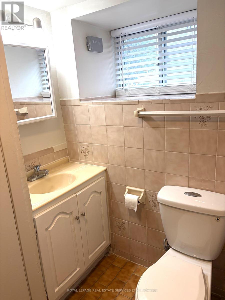 Basement - 187 Geoffrey Street, Toronto, Ontario  M6R 1P6 - Photo 14 - W13548470