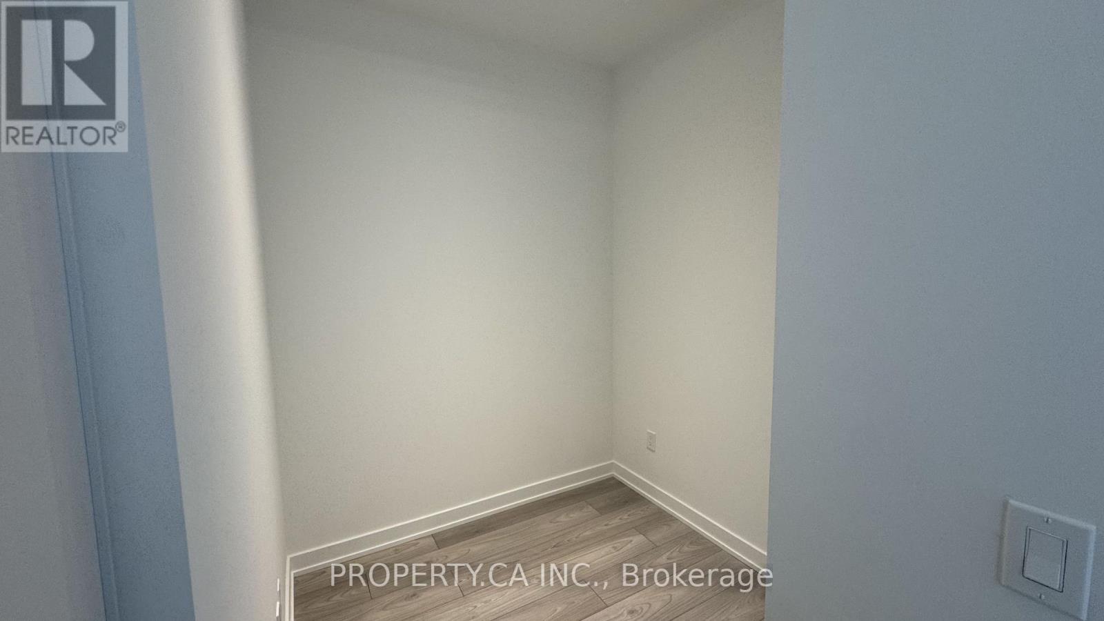 910 - 1007 The Queensway, Toronto, Ontario  M8Z 0H4 - Photo 7 - W13548612