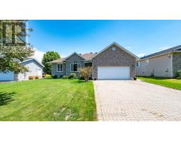 6 COCKCROFT CRESCENT, Deep River, Ontario