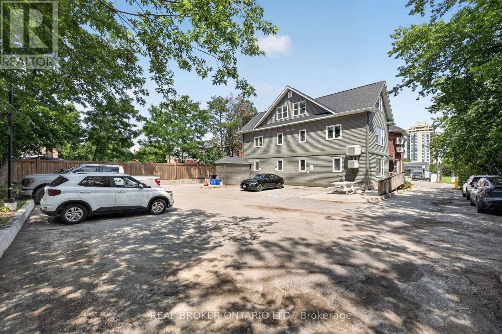 170 Bradford Street, Barrie, Ontario  L4N 3B5 - Photo 7 - S13537218
