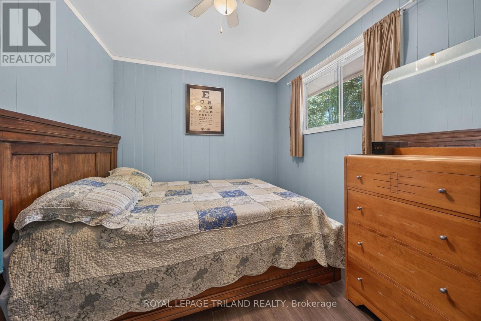 6302 Huron Drive, Lambton Shores, Ontario  N0N 1J1 - Photo 12 - X13515972