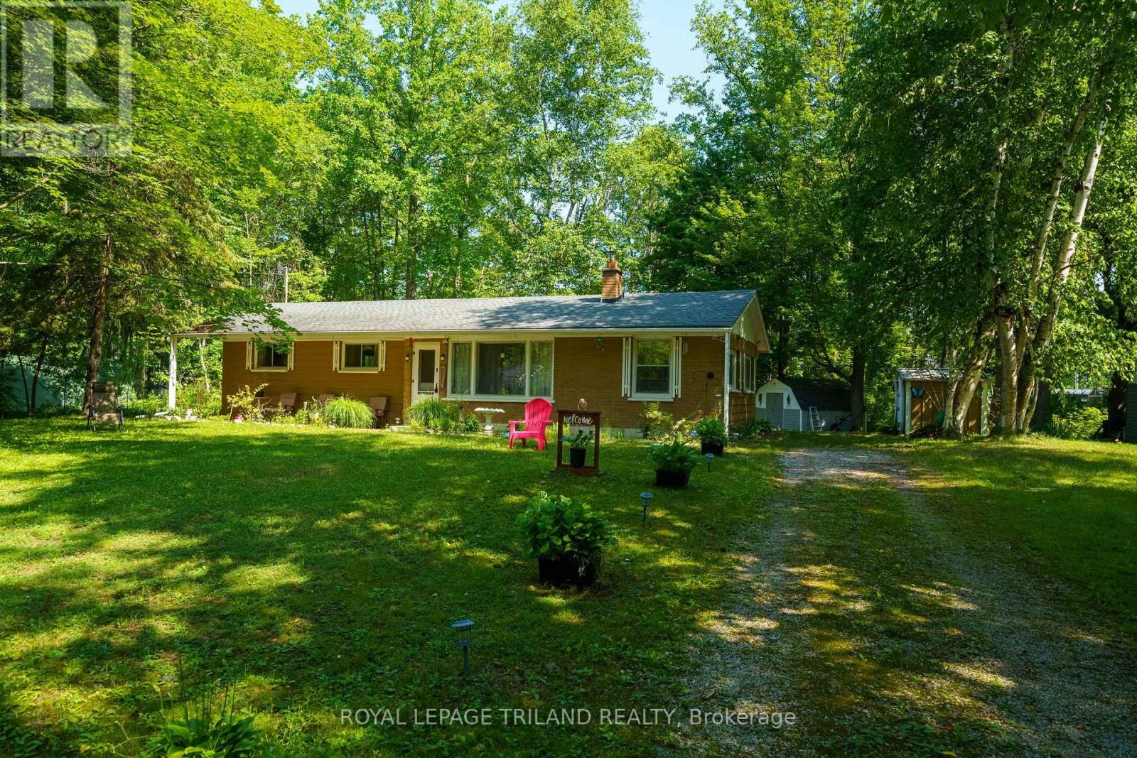 6302 HURON DRIVE, Lambton Shores, Ontario