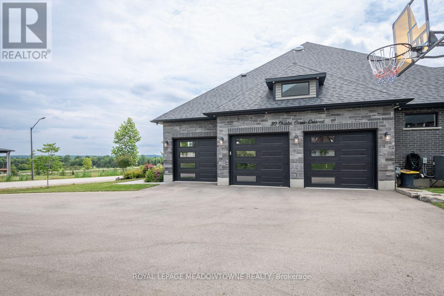 30 Charles Currie Crescent, Erin, Ontario  N1H 0B7 - Photo 3 - X13547824
