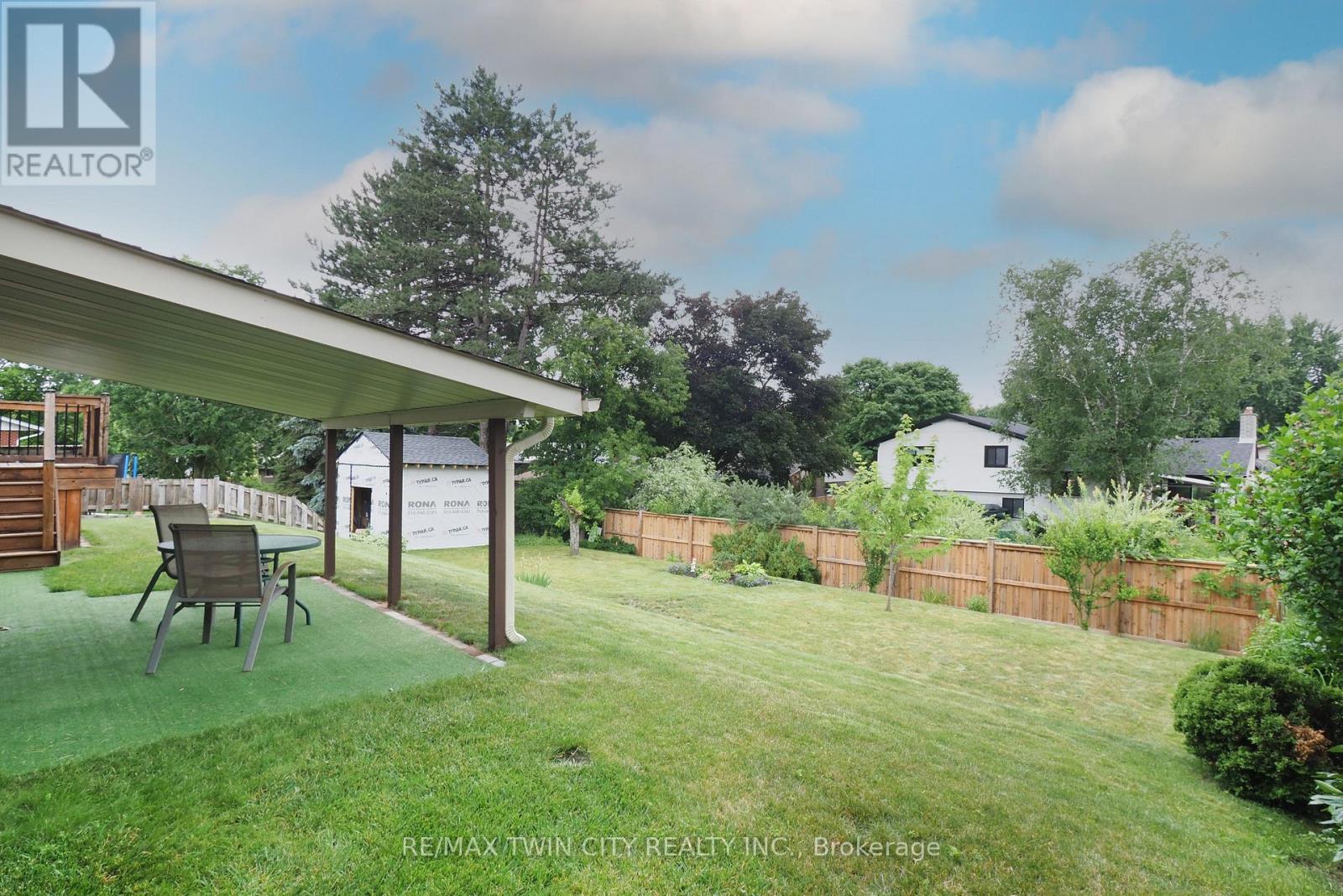 401 Forest Hill Drive, Waterloo, Ontario  N2M 4H3 - Photo 11 - X13548592