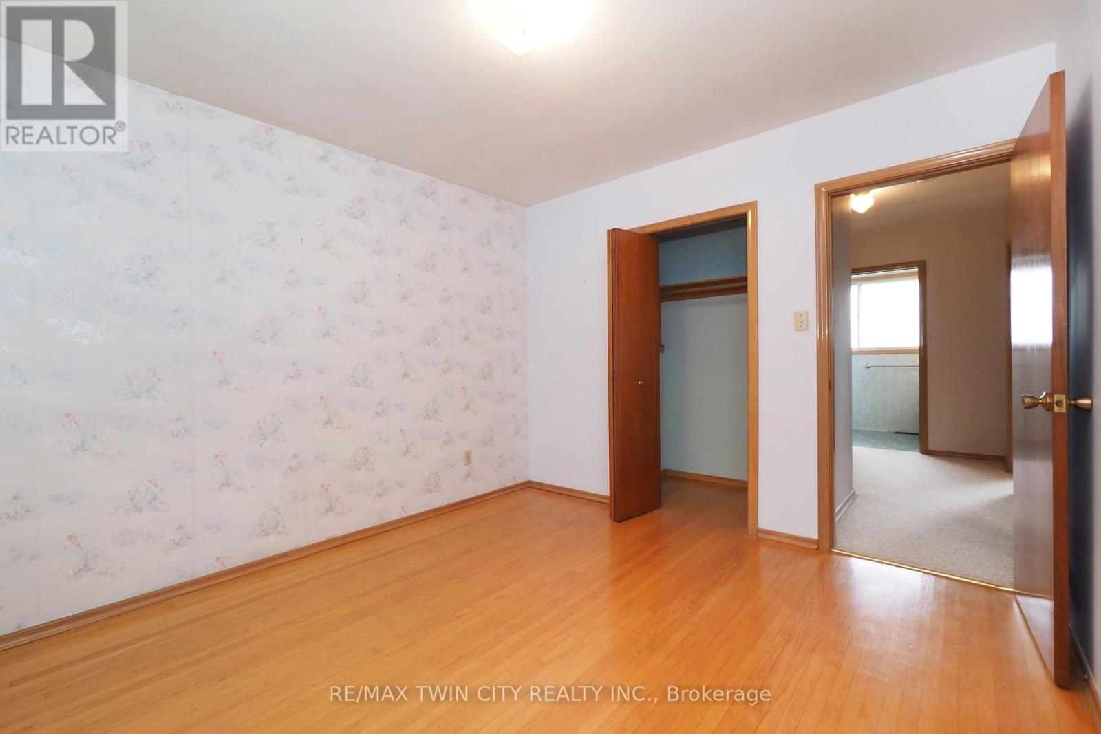 401 Forest Hill Drive, Waterloo, Ontario  N2M 4H3 - Photo 29 - X13548592