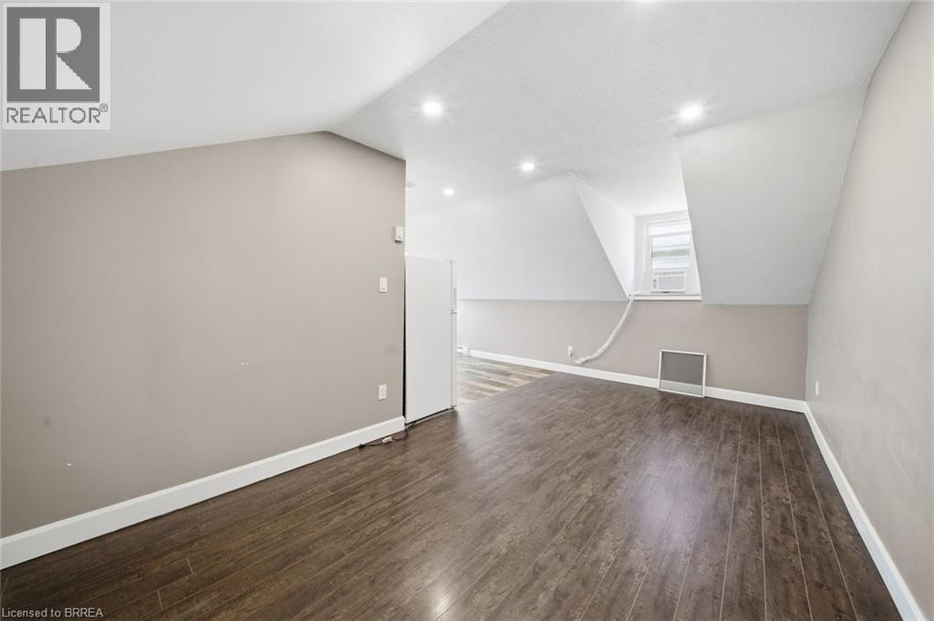 172 Albion Street Unit# Upper, Brantford, Ontario  N3T 3N2 - Photo 12 - 40846704