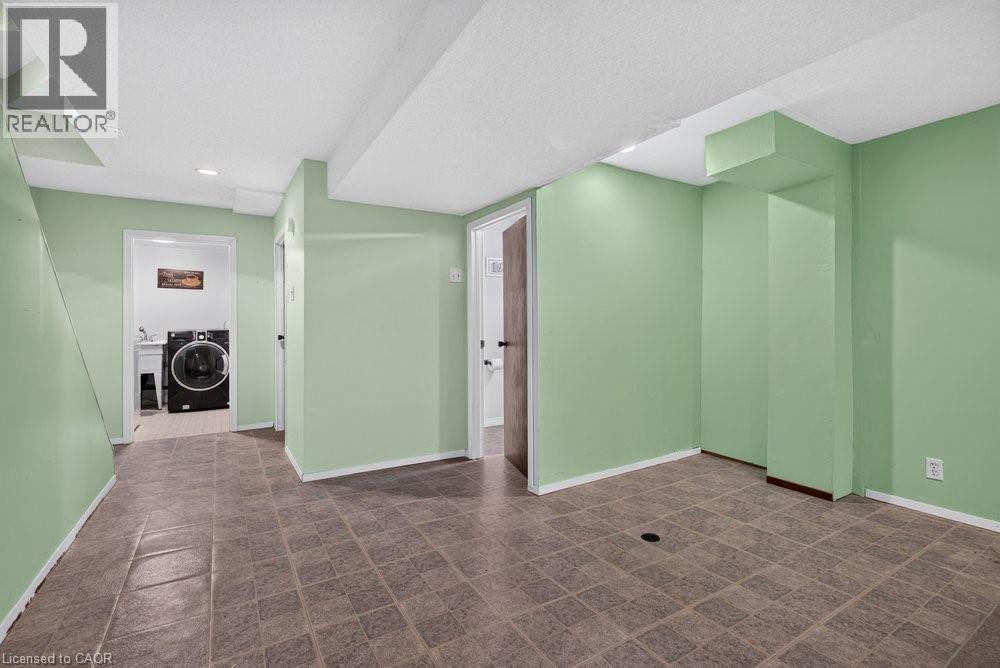 138 Memorial Avenue, Stoney Creek, Ontario  L8G 4C7 - Photo 34 - 40846691