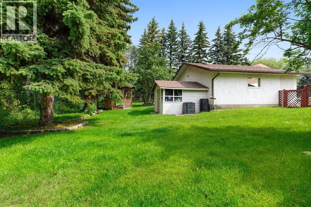 10128 85 Avenue, Grande Prairie, Alberta  T8V 3K8 - Photo 11 - A2326545