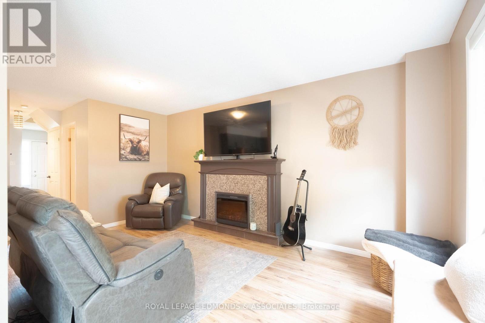 37 - 565 Rymal Road E, Hamilton, Ontario  L8W 3Y3 - Photo 4 - X13548746