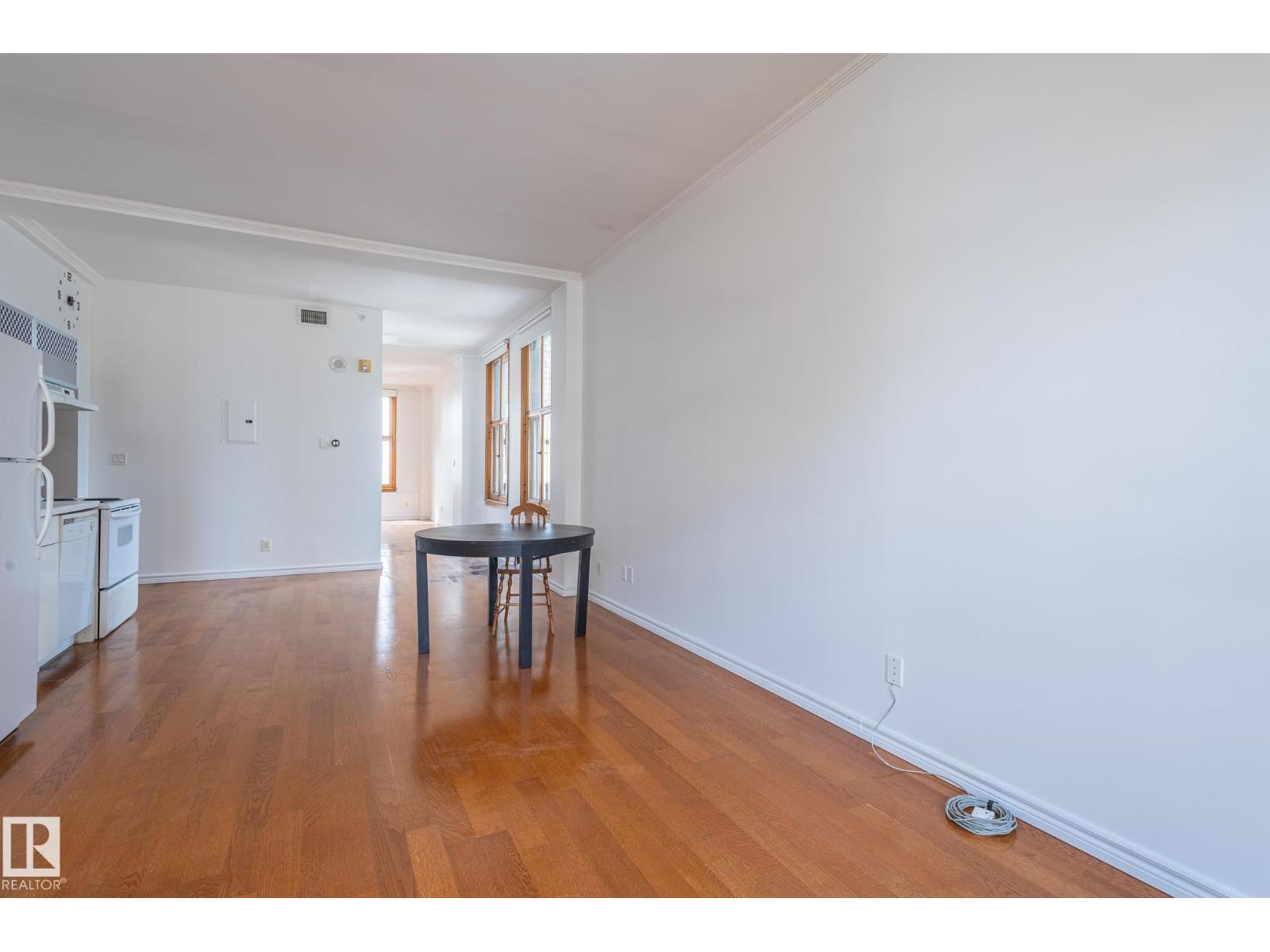 #810 10134 100 St NW, Edmonton, Alberta  T5J 0N8 - Photo 34 - E4496982