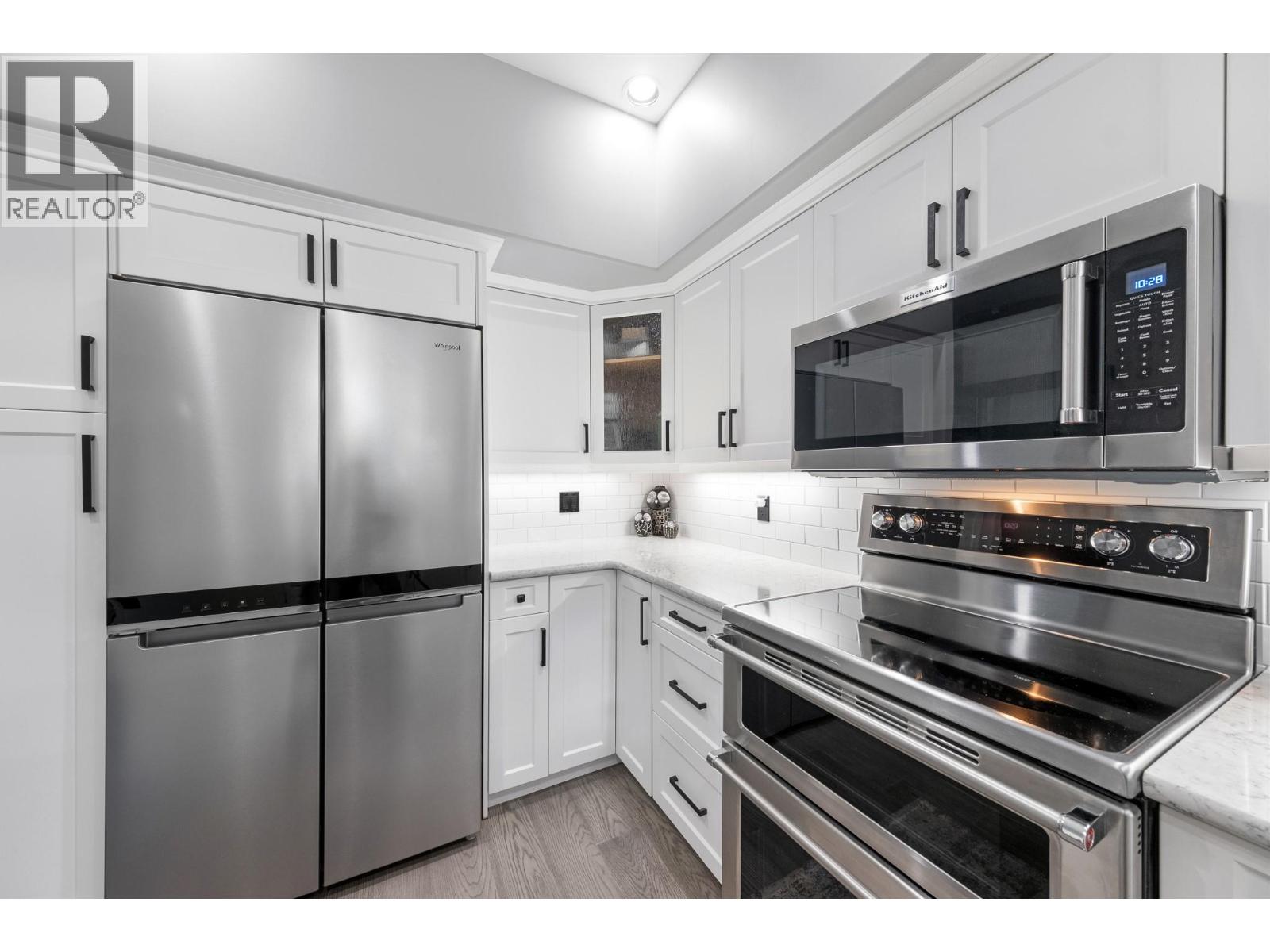 1986 Bowes Street Unit# 108 Lot# B — photo 9