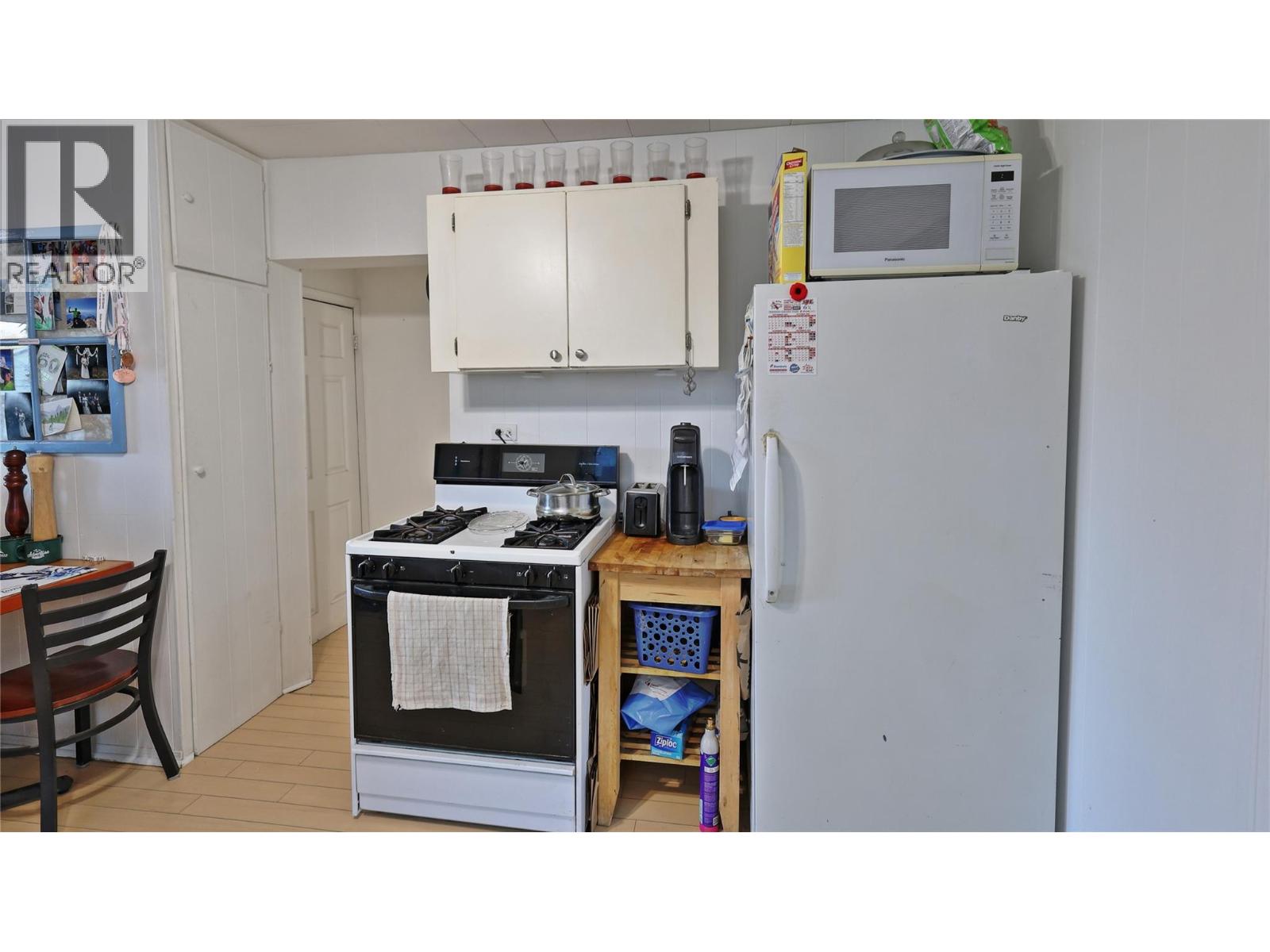 355 Ritchie Street, Kimberley, British Columbia V1A 1M3 - Photo 10 - 10394004