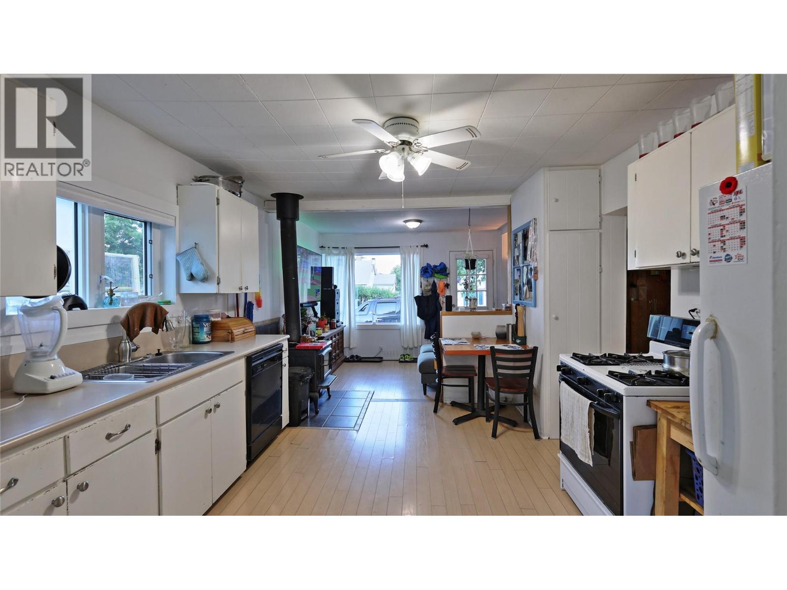 355 Ritchie Street, Kimberley, British Columbia V1A 1M3 - Photo 8 - 10394004
