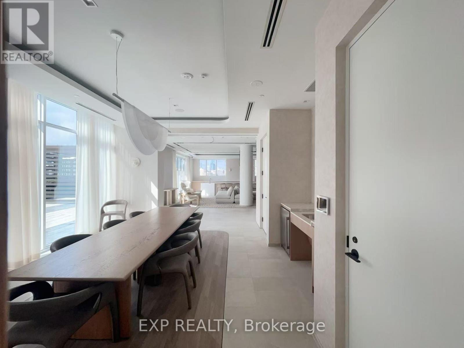 546 - 30 Dreamers Way, Toronto, Ontario  M5A 0Y7 - Photo 15 - C13548758