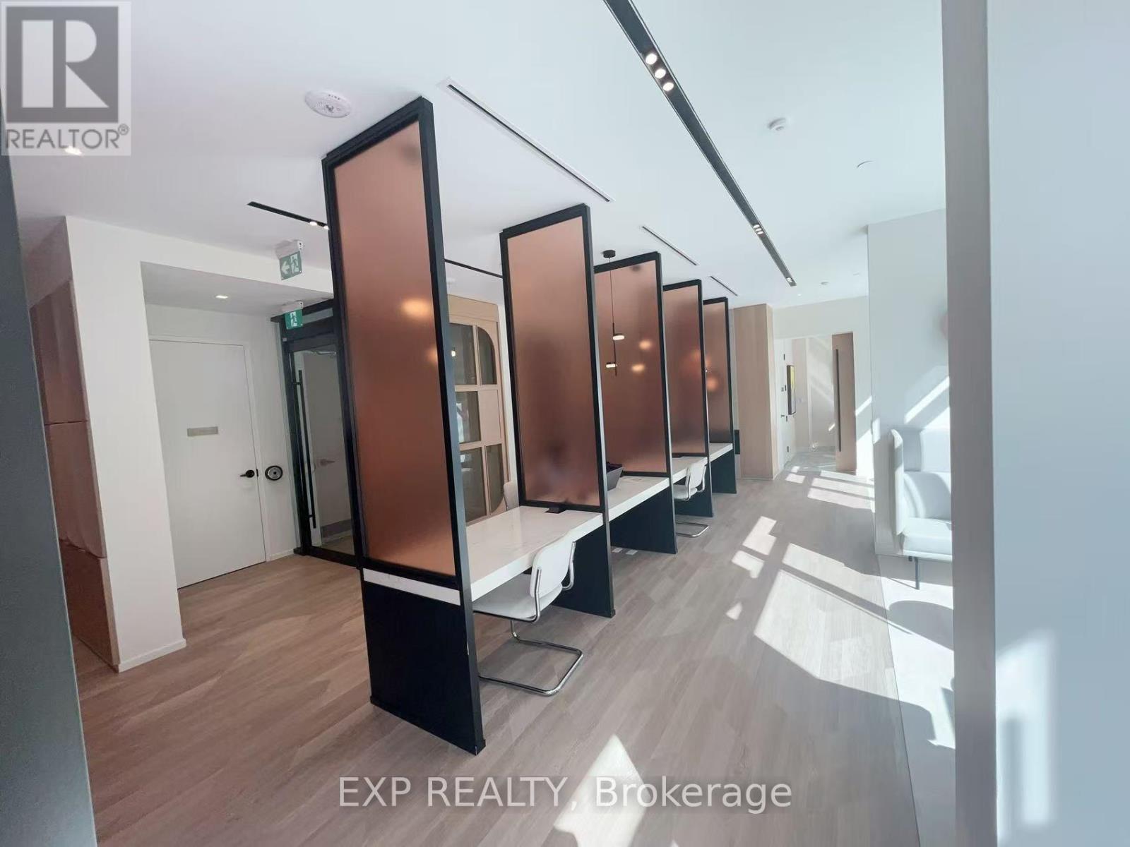546 - 30 Dreamers Way, Toronto, Ontario  M5A 0Y7 - Photo 19 - C13548758