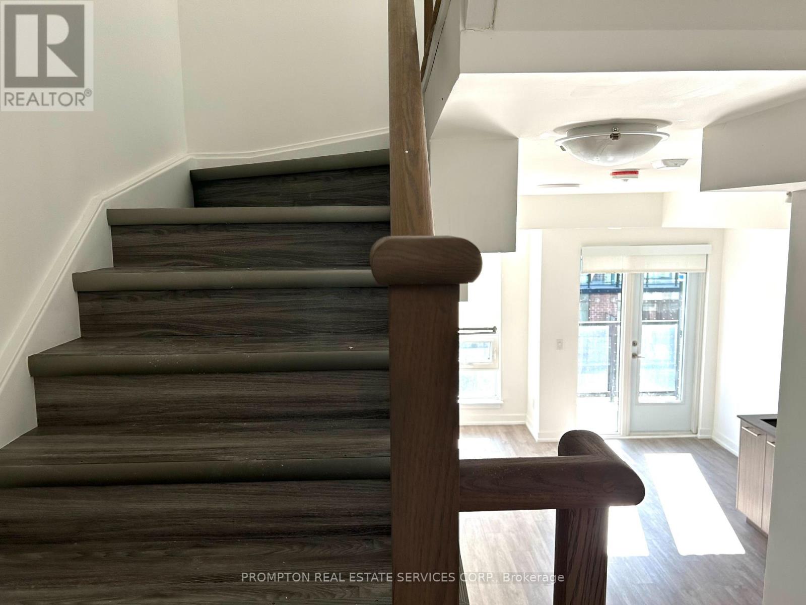 41 - 871 Sheppard Avenue W, Toronto, Ontario  M3H 0E8 - Photo 4 - C13548818