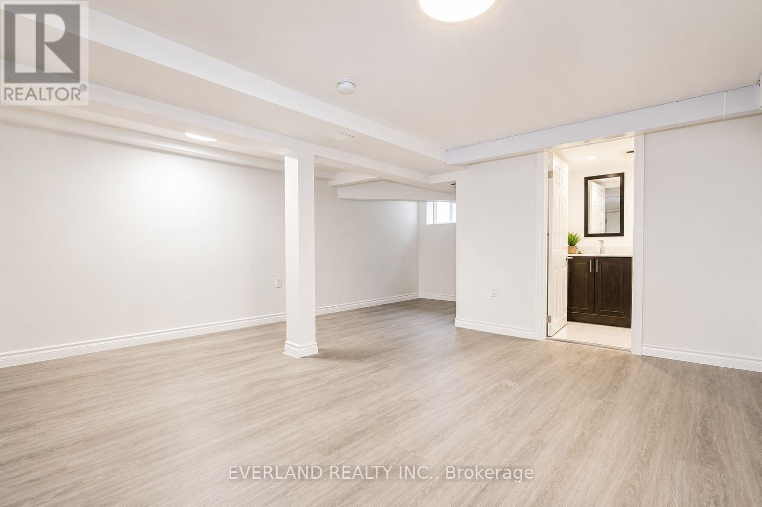 Unit A - 1751 Bayview Avenue, Toronto, Ontario  M4G 3C5 - Photo 2 - C13548864