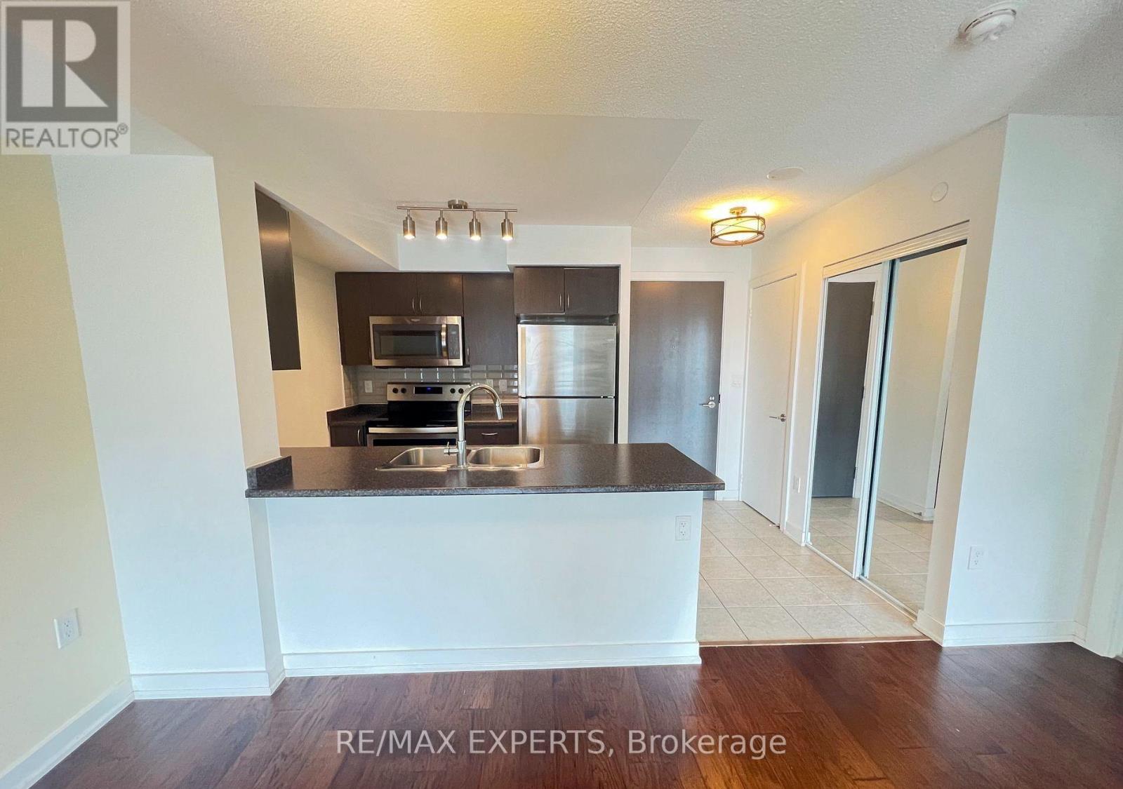 1216 - 1346 Danforth Road, Toronto, Ontario  M1J 0A9 - Photo 3 - E13548784