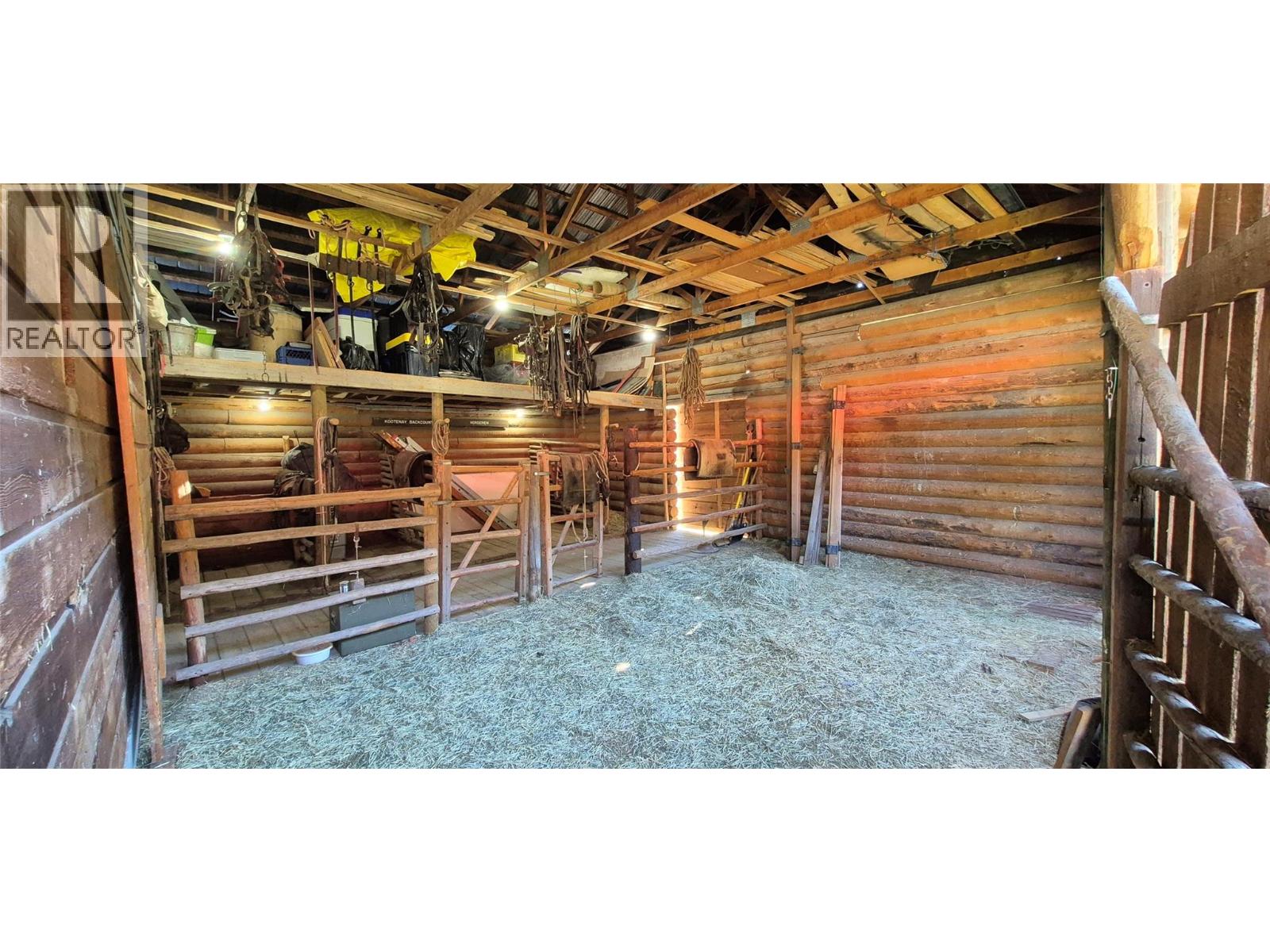 8793 Colony Road, Wardner, British Columbia V0B 2J0 - Photo 33 - 10394197