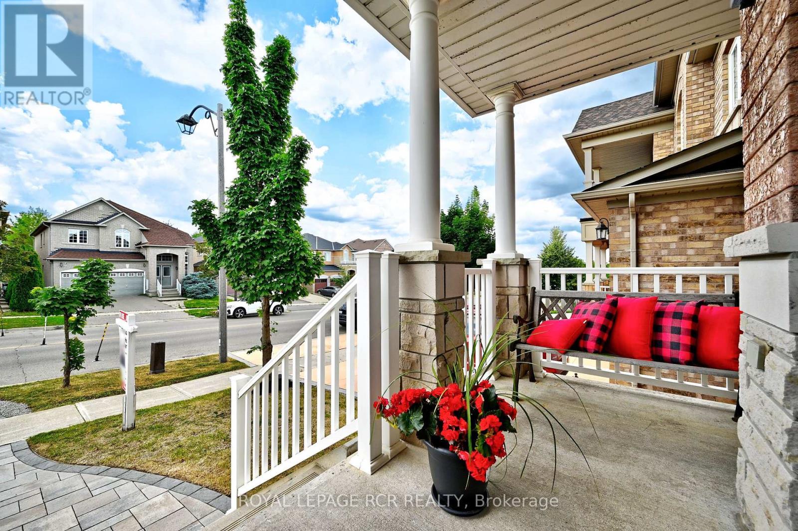43 Ivy Glen Drive, Vaughan, Ontario  L6A 0P3 - Photo 3 - N13548916