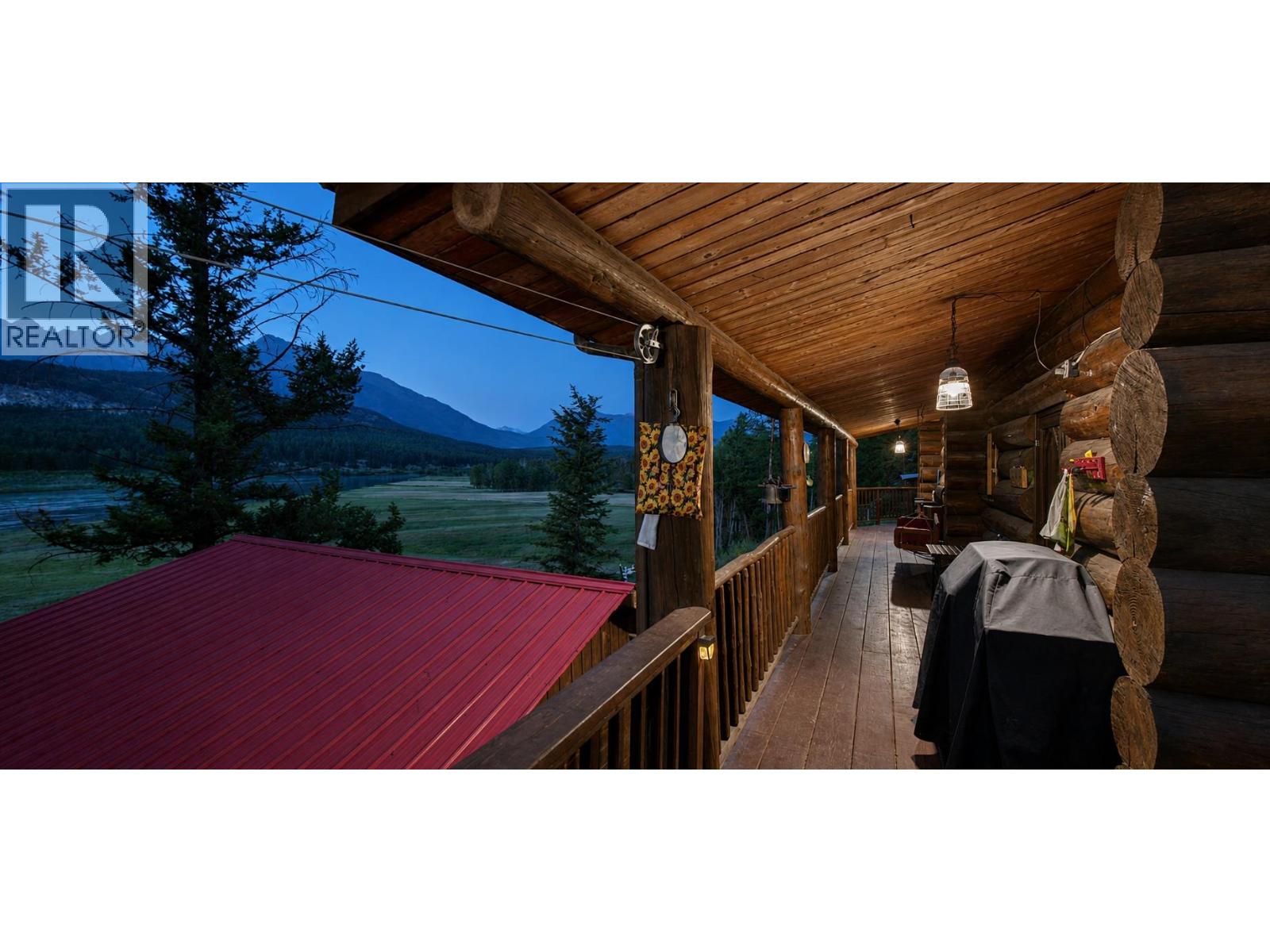 8793 Colony Road, Wardner, British Columbia V0B 2J0 - Photo 46 - 10394197