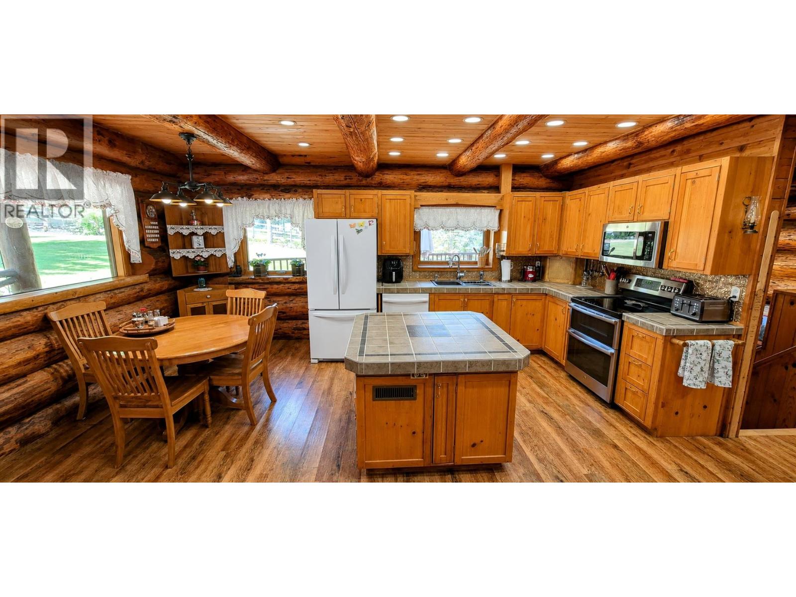 8793 Colony Road, Wardner, British Columbia V0B 2J0 - Photo 13 - 10394197