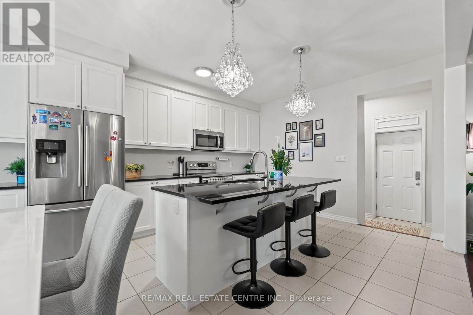 12 Dressage Trail, Cambridge, Ontario N3E 0C3 - Photo 14 - X13548750