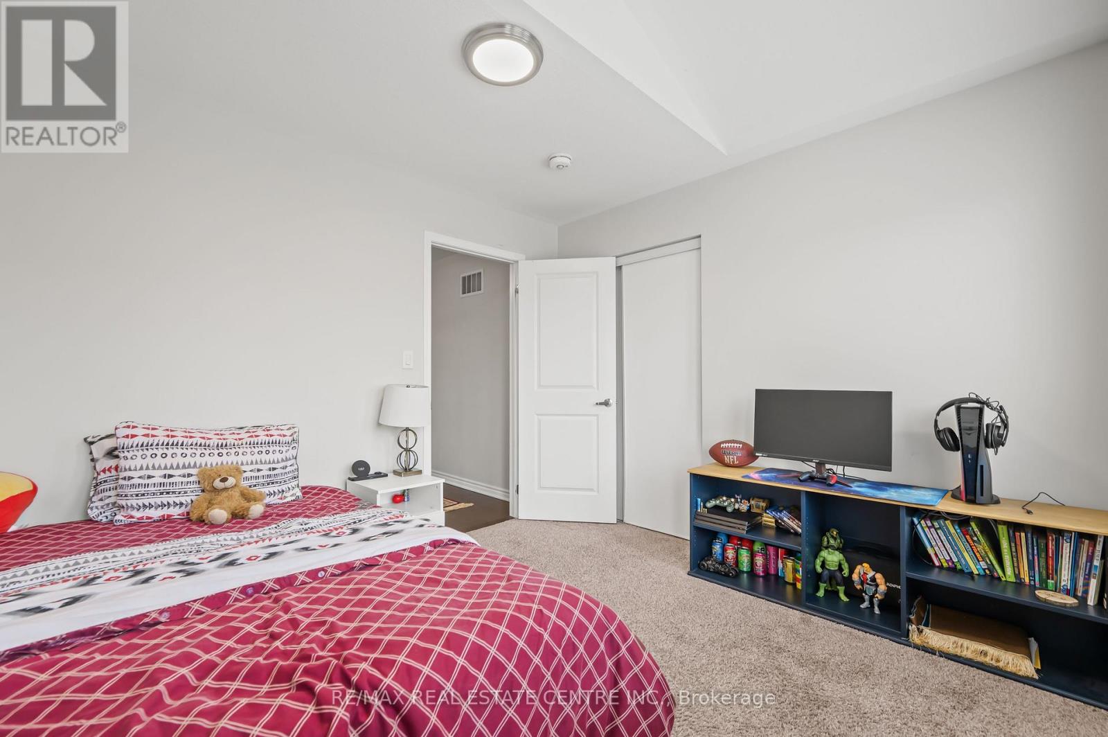 12 Dressage Trail, Cambridge, Ontario N3E 0C3 - Photo 35 - X13548750